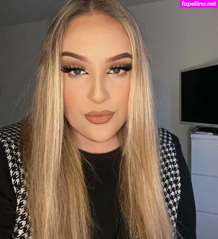 Emss X OnlyFans Thumbnail #uXeXPBSz6e