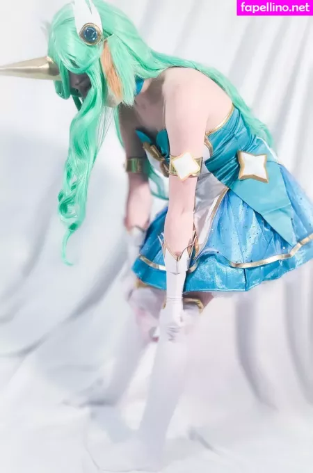 Emswaifu OnlyFans Thumbnail #ZViaHYe0NR