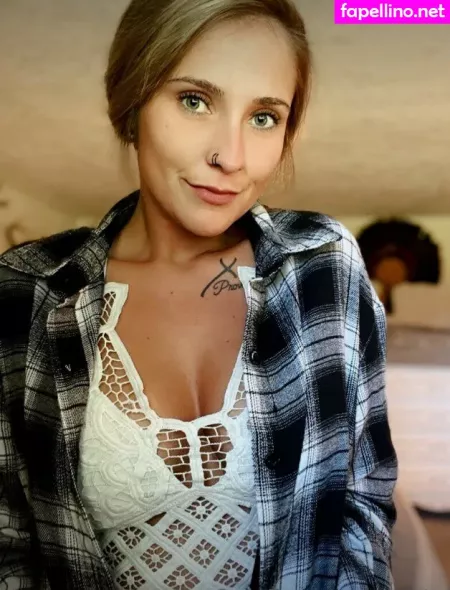 Emt 00 OnlyFans Thumbnail #9nqzRRUbeg