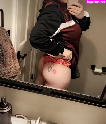 Emthegreek OnlyFans Thumbnail #FYys9oRg9q