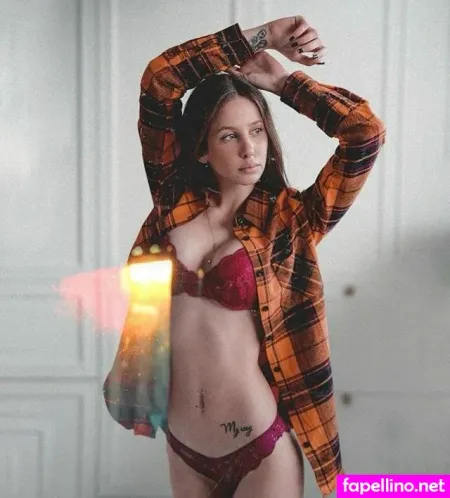 Emuna Zuzut OnlyFans Thumbnail #uuSPfhL9Z6