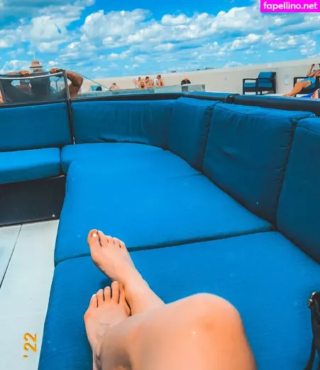 Emusnotdeadpremium OnlyFans Thumbnail #MmTwB3QfGL