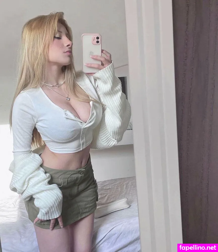 Emerwly Nude Leaked OnlyFans Photo #fgEh09zBJx