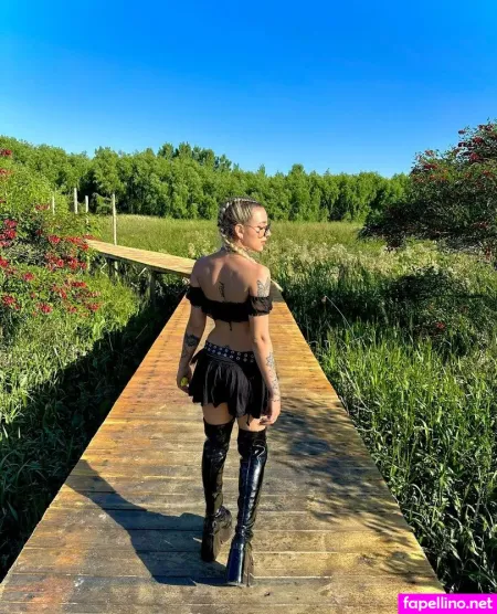 Emylee01 OnlyFans Thumbnail #6VPsnYYXip