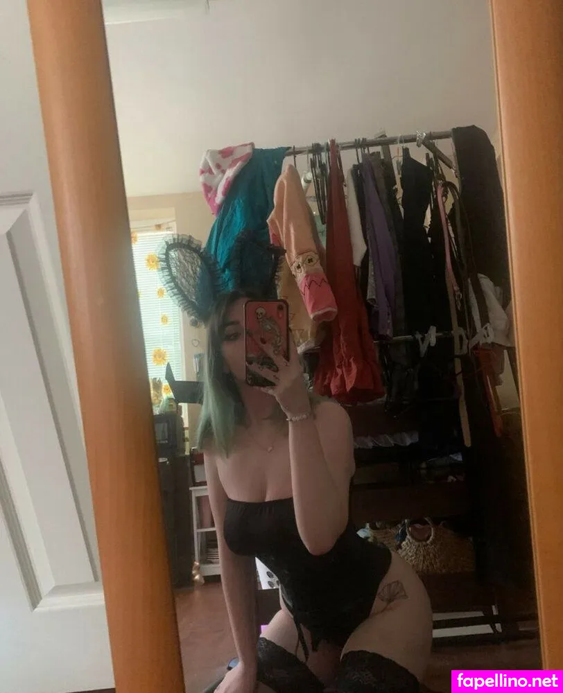 Emyours4, emyours Nude Leaked OnlyFans Photo #DkNEPs3L0F