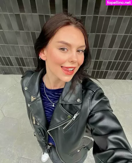 Emyraine OnlyFans Thumbnail #JztePhlKtH