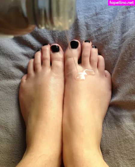 Enbyangel OnlyFans Thumbnail #4LYm9nindT