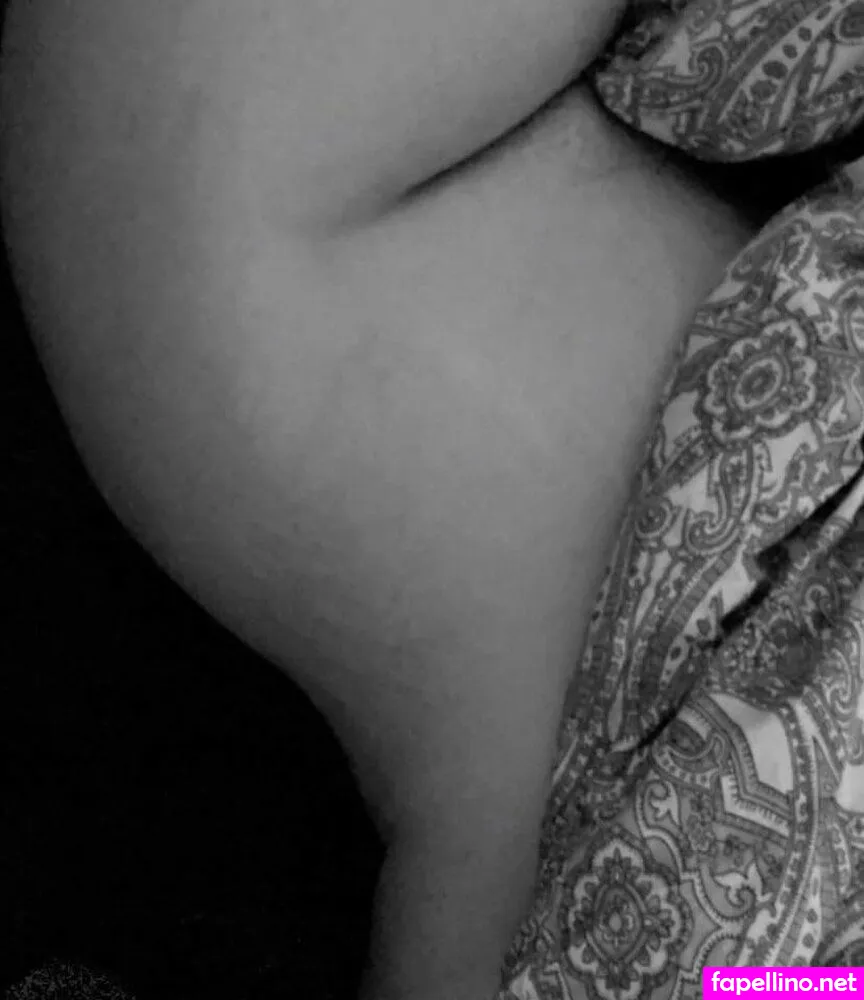 bubblygothbestie, enbymallow Nude Leaked OnlyFans Photo #tFflKB8L22