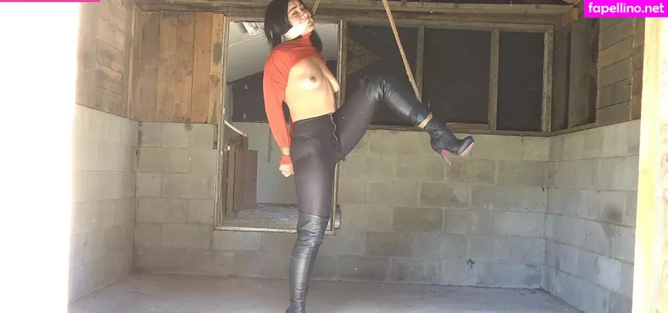 Enchantress Sahrye OnlyFans Thumbnail #m61hWzITuJ
