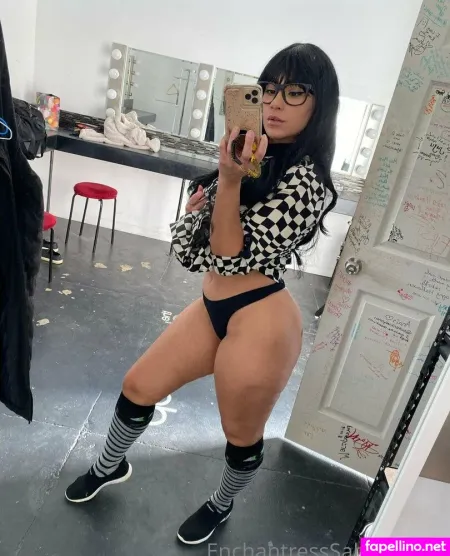 Enchantresssahrye OnlyFans Thumbnail #PEed5pEEAi
