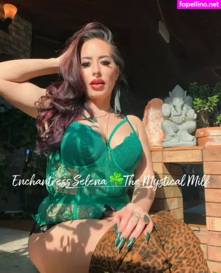 Enchantressselenafree OnlyFans Thumbnail #7lZnEoZkuj