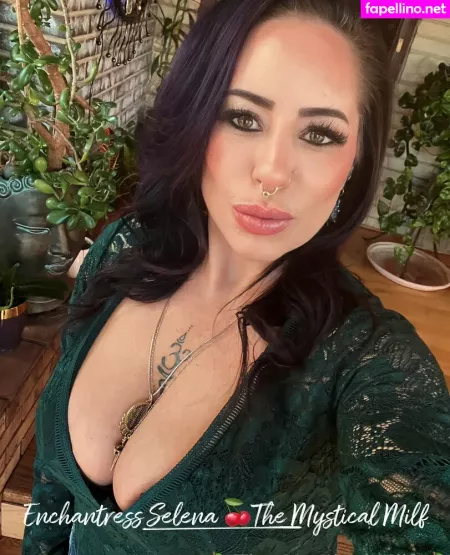 Enchantressselenafree OnlyFans Thumbnail #P73dSSTf5G