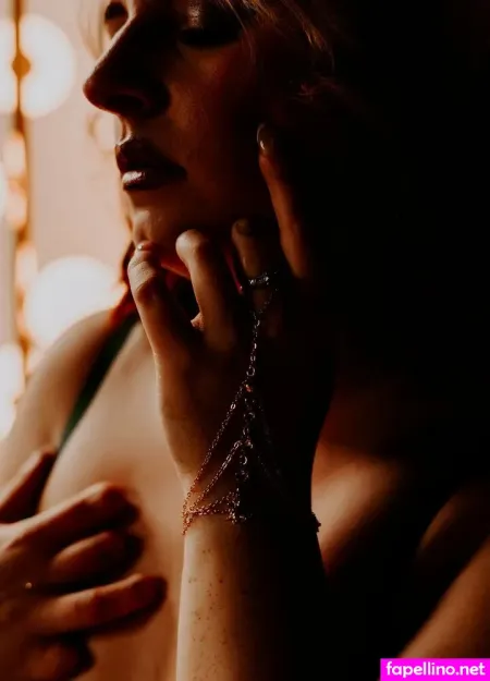 Enchatedhoney OnlyFans Thumbnail #2etf4clPEf