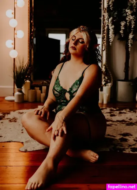 Enchatedhoney OnlyFans Thumbnail #3Axa0iWqAo