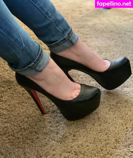 Engineeringinheels OnlyFans Thumbnail #HCOq4z4AOS