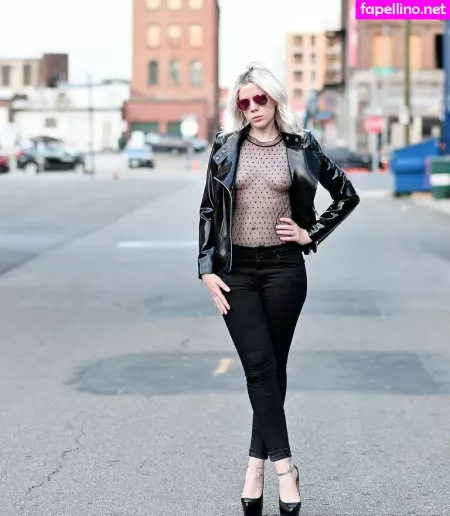 Engineeringinheels OnlyFans Thumbnail #T2v4roEs4U