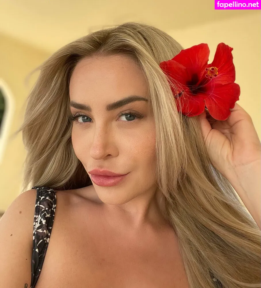 englishrosefree, little.bee.candles Nude Leaked OnlyFans Photo #D80I1eAPaG