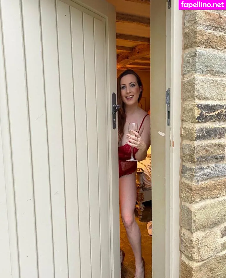 englishrosie21, englishrosiee_rinsebeforeuse Nude Leaked OnlyFans Photo #1NAW1WbVHS