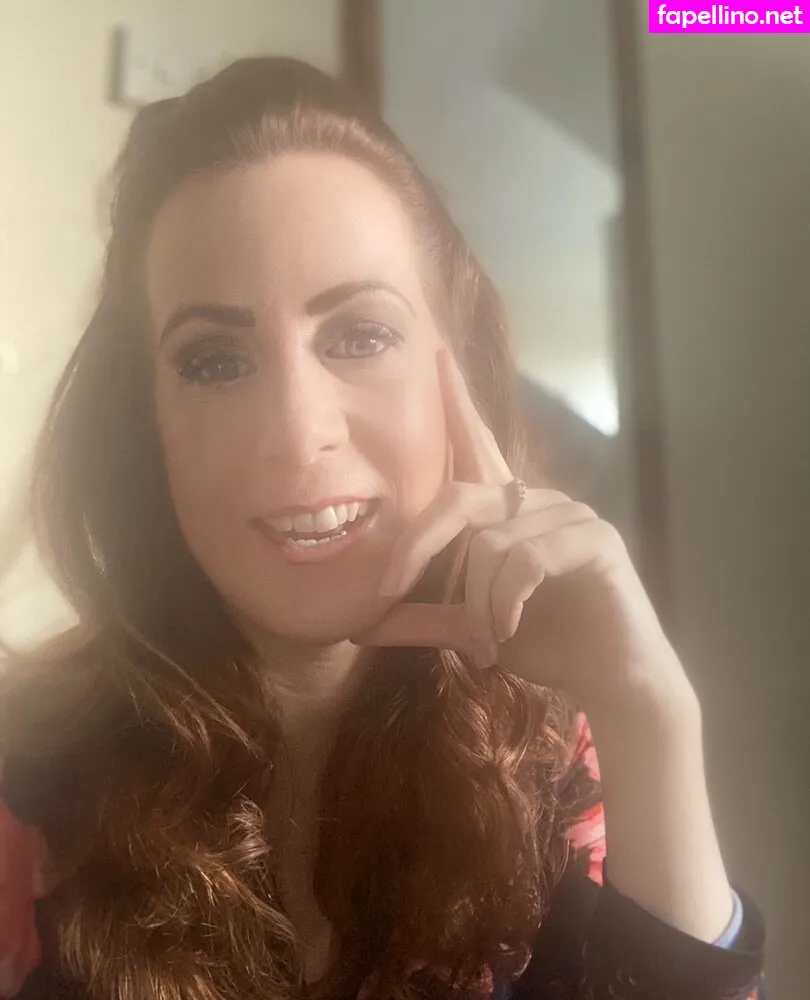 englishrosie21, englishrosiee_rinsebeforeuse Nude Leaked OnlyFans Photo #D1V6aaeXeO