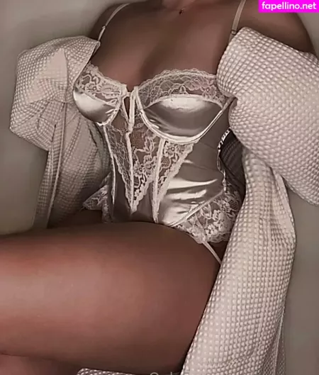 Enireves OnlyFans Thumbnail #rAZmpR6WgK