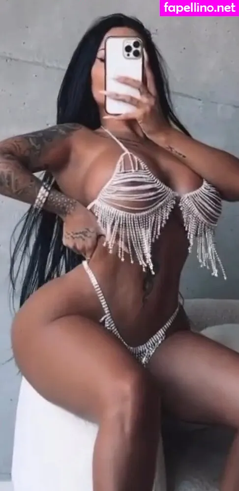 enisesude, enisesudeoffical, enisesudeofficial Nude Leaked OnlyFans Photo #FrGLtvUeDT