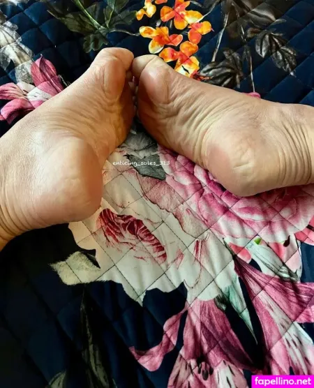 Enticing Soles OnlyFans Thumbnail #ZOxUgH71P2