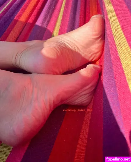 Enticing Soles OnlyFans Thumbnail #cbsicBS5m2