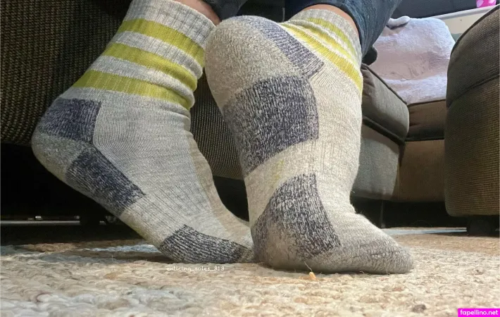 Enticing Soles OnlyFans Thumbnail #clDRElIaao