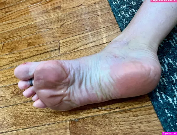 Enticing Soles OnlyFans Thumbnail #dt0OWoKfcW