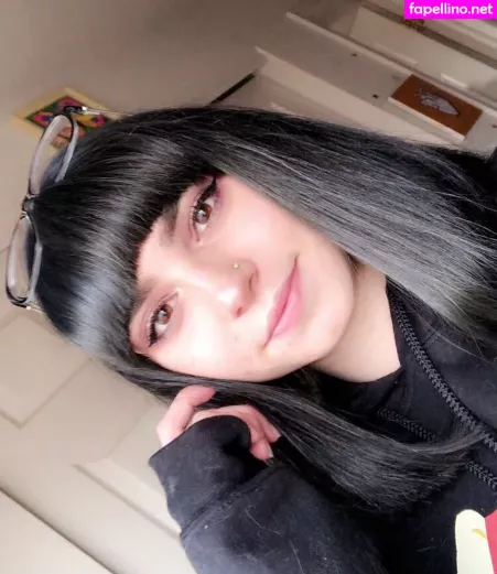 Enveehoney OnlyFans Thumbnail #vCrTB1HQds