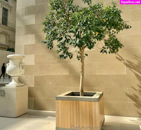 Enzabel Chloe OnlyFans Thumbnail #VI9qUIpe0A