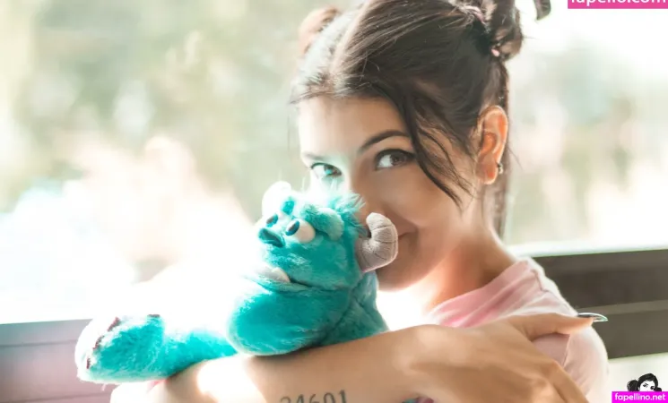 Epponine OnlyFans Thumbnail #ZJnh0diRGY