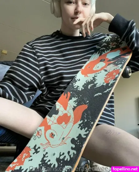 Erasedweeaboo Free OnlyFans Thumbnail #WrPSRUjbUV