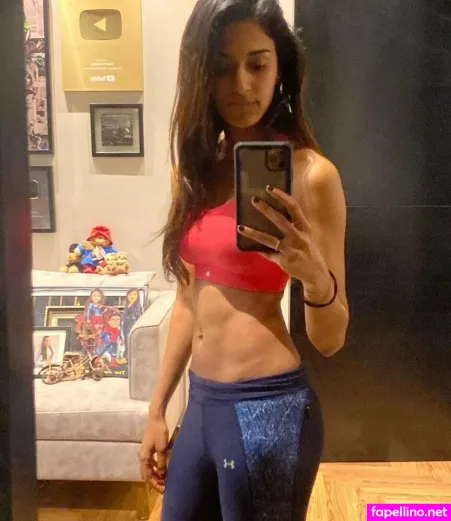 Erica Fernandes OnlyFans Thumbnail #t7LnkyanSd