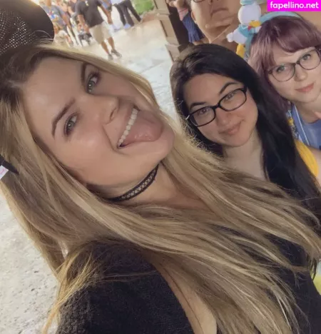 Erica Lindbeck OnlyFans Thumbnail #VhzRGLRRv1