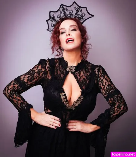 Erica Schroeder OnlyFans Thumbnail #DNQiBaulMS