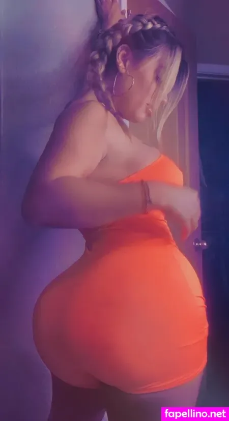 Ericah OnlyFans Thumbnail #C9xnSoxiU1