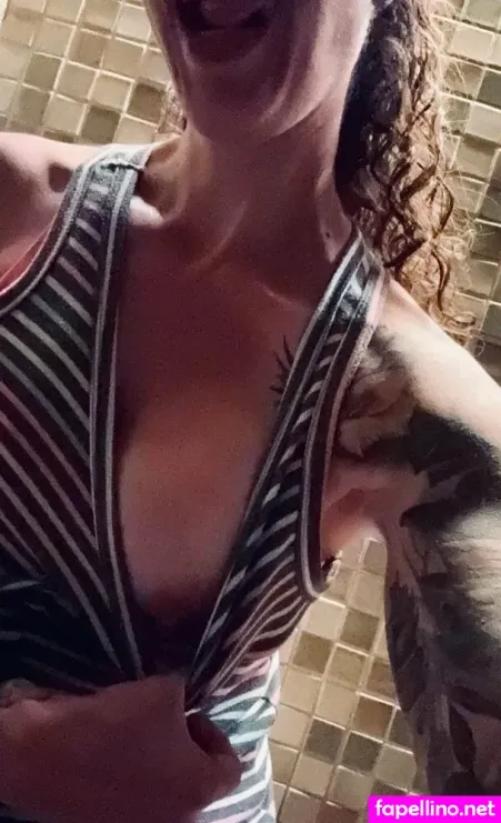 Ericalaurenxxo OnlyFans Thumbnail #Cr1hlRtBnR
