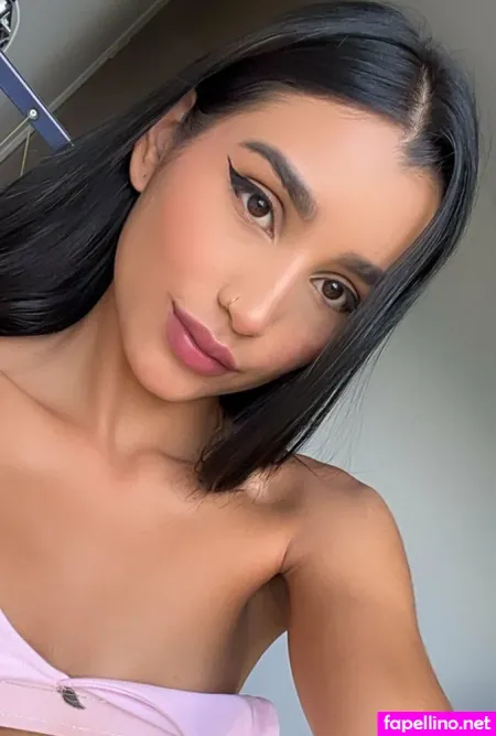 Ericaxxs OnlyFans Thumbnail #Qn218QRqdC