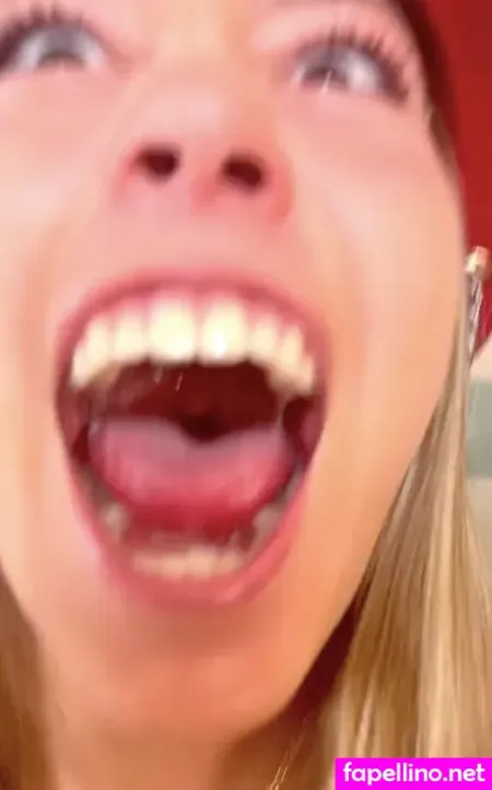 Erika Auli I Lavoie OnlyFans Thumbnail #T6rFg9bTbO