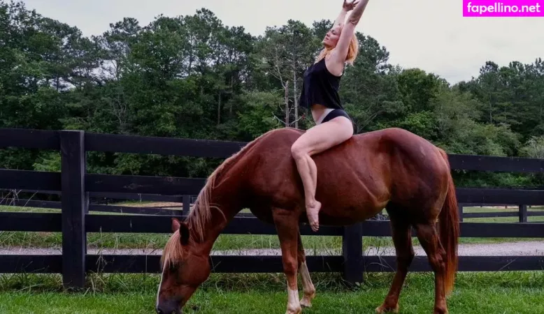 Erika Christensen OnlyFans Thumbnail #BERgAcx7AD