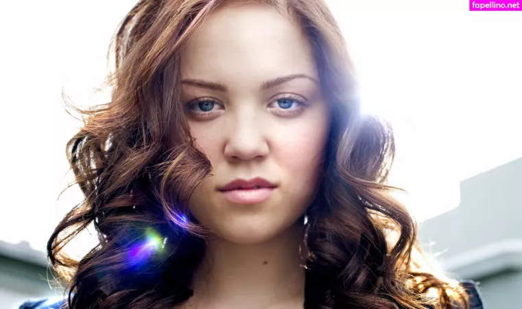 Erika Christensen OnlyFans Thumbnail #PvgKKjlWkq