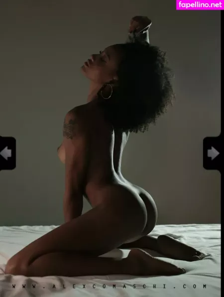 Erika Crisi OnlyFans Thumbnail #CJ6rcaQA33