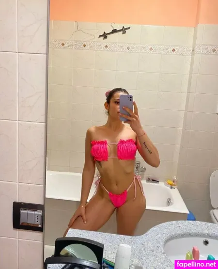 Erika Fracassi OnlyFans Thumbnail #MOBPYedJuJ