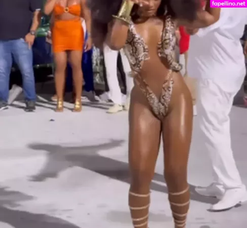 Erika Januza OnlyFans Thumbnail #2qjelTXiWG