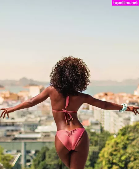 Erika Januza OnlyFans Thumbnail #5aA1UPjNZe