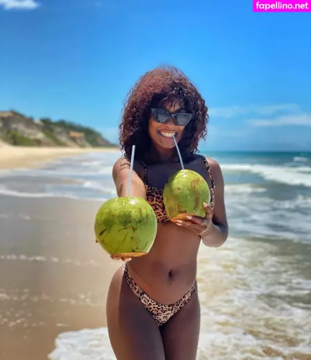 Erika Januza OnlyFans Thumbnail #8t6rHoCSUI