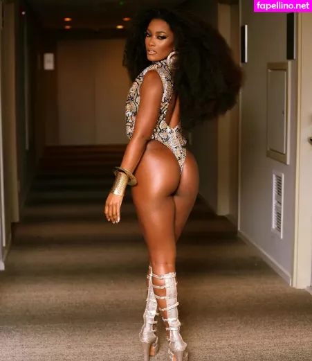 Erika Januza OnlyFans Thumbnail #lRCIKXHaKo