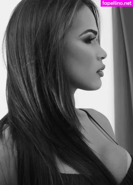 Erika Lee Trans OnlyFans Thumbnail #nOV1PVBALa