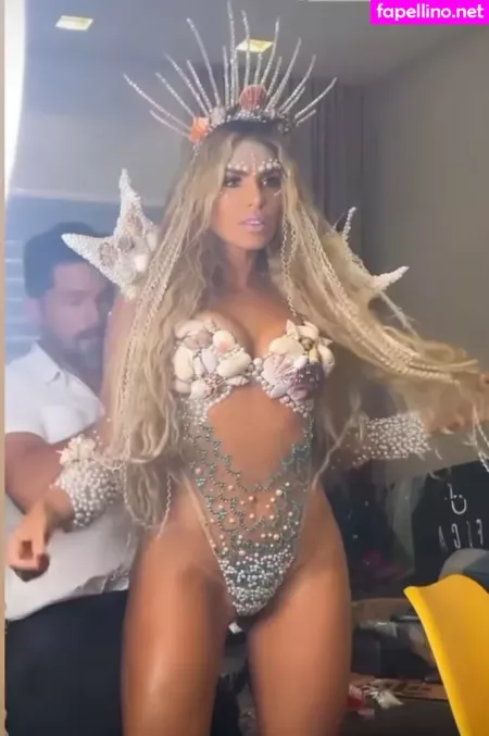 Erika Schneider OnlyFans Thumbnail #UFxRRidlq1